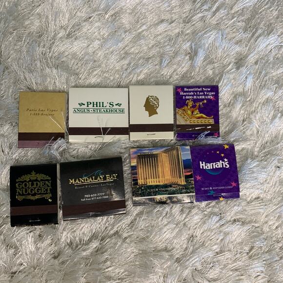 Vegas Casino Matches Set Mandalay Bay, Golden Nugget, Caesars Palace - Picture 2 of 3